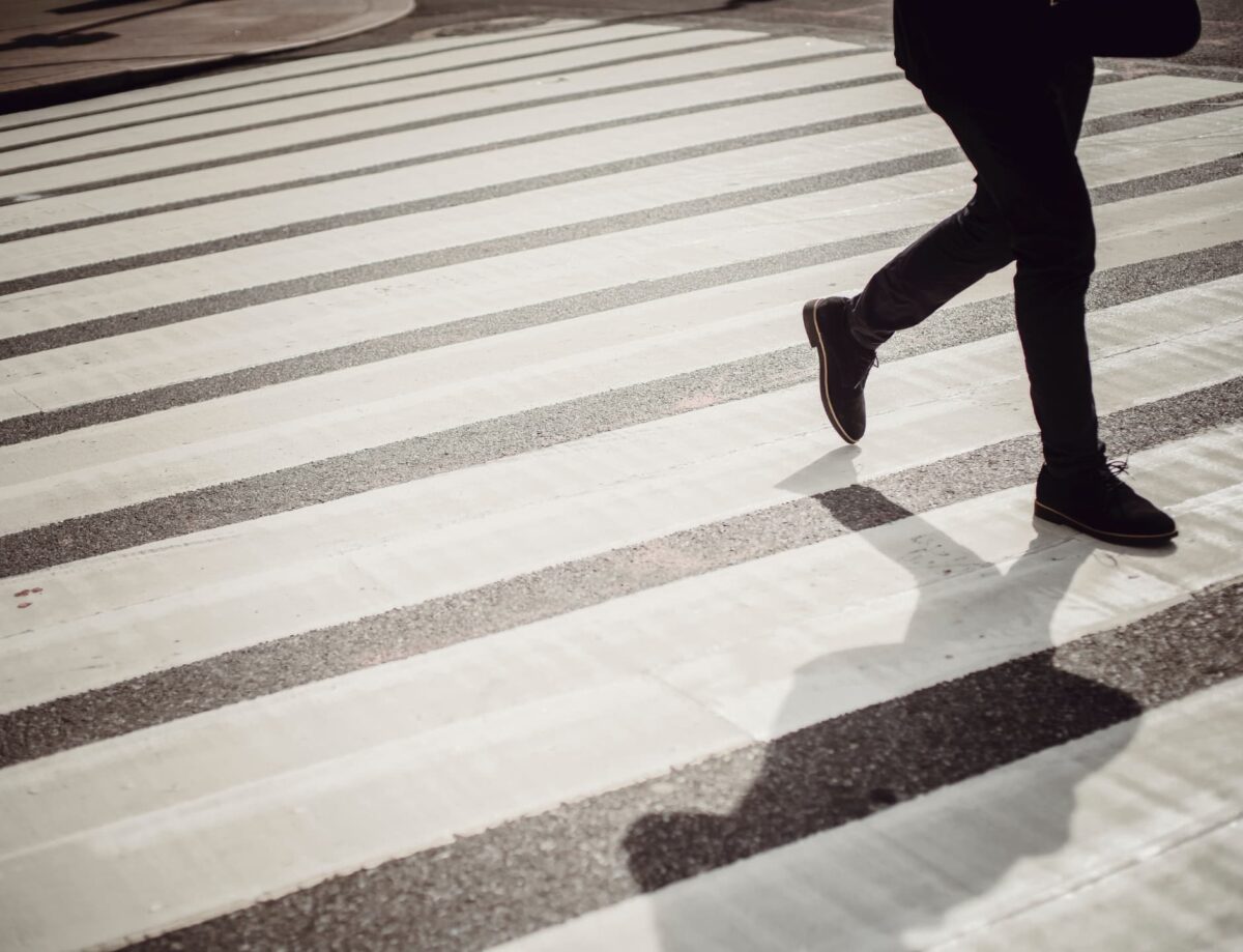 pedestrian crossing stepps