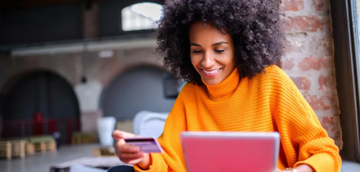 A consumer making a purchase during cyber week